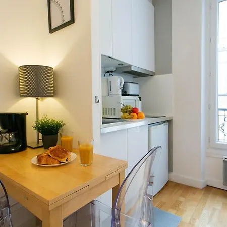 Parmentier - Republique Studio * Parijs